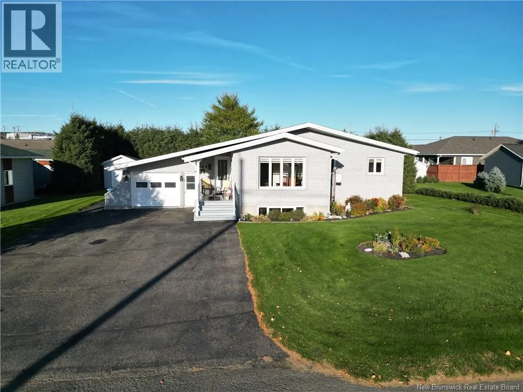 384 Taylor Street, Grand Falls, New Brunswick E3Y 3V9