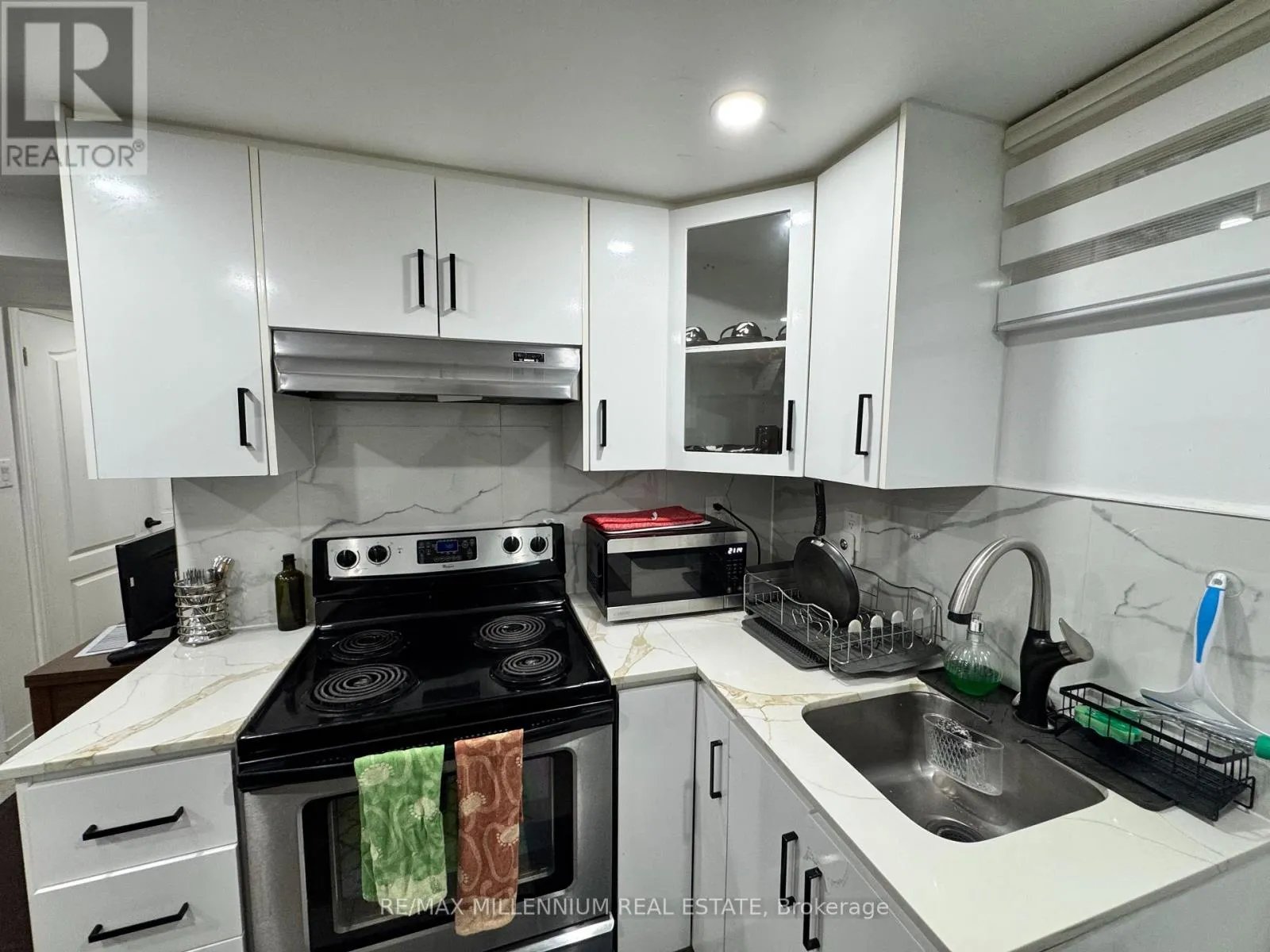 Other for rent: 3847 Morning Star Drive, Mississauga, Ontario L4T 3K2