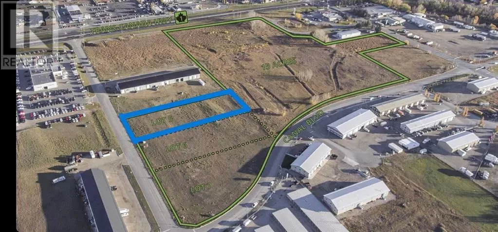 Commercial Mix for rent: 385 Canal Avenue, Strathmore, Alberta T1P 0C4