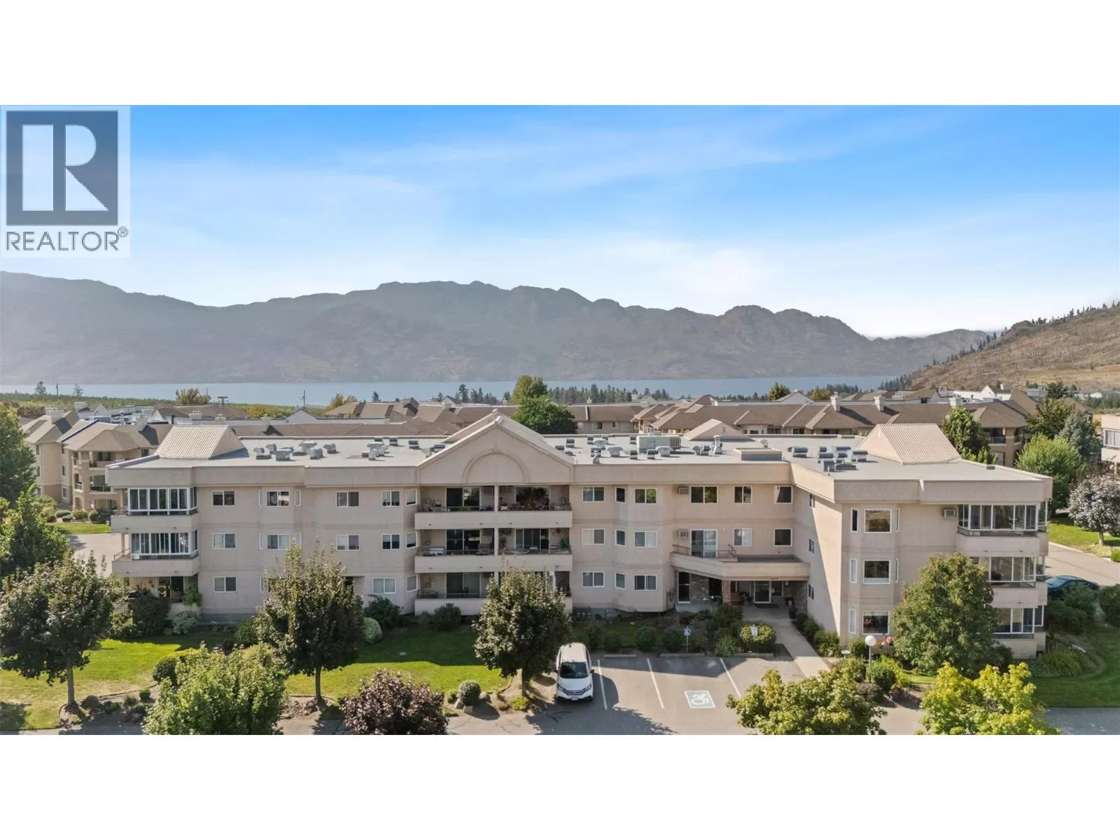 Apartment for rent: 3854 Brown Road Unit# 301, West Kelowna, British Columbia V4T 2J5