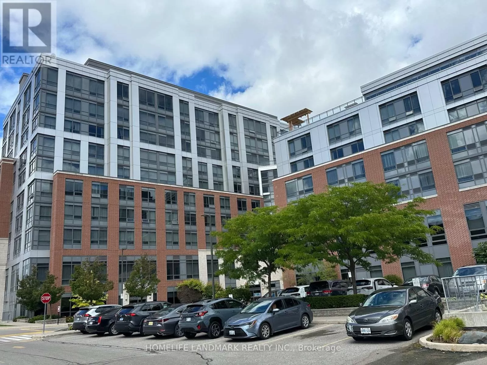 Apartment for rent: 386 - 11211 Yonge Street, Richmond Hill, Ontario L4S 0E9