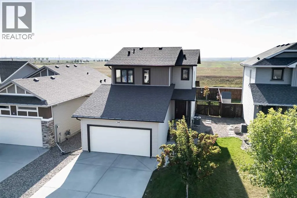 House for rent: 386 Mt Sundance Landing W, Lethbridge, Alberta T1J 5H9