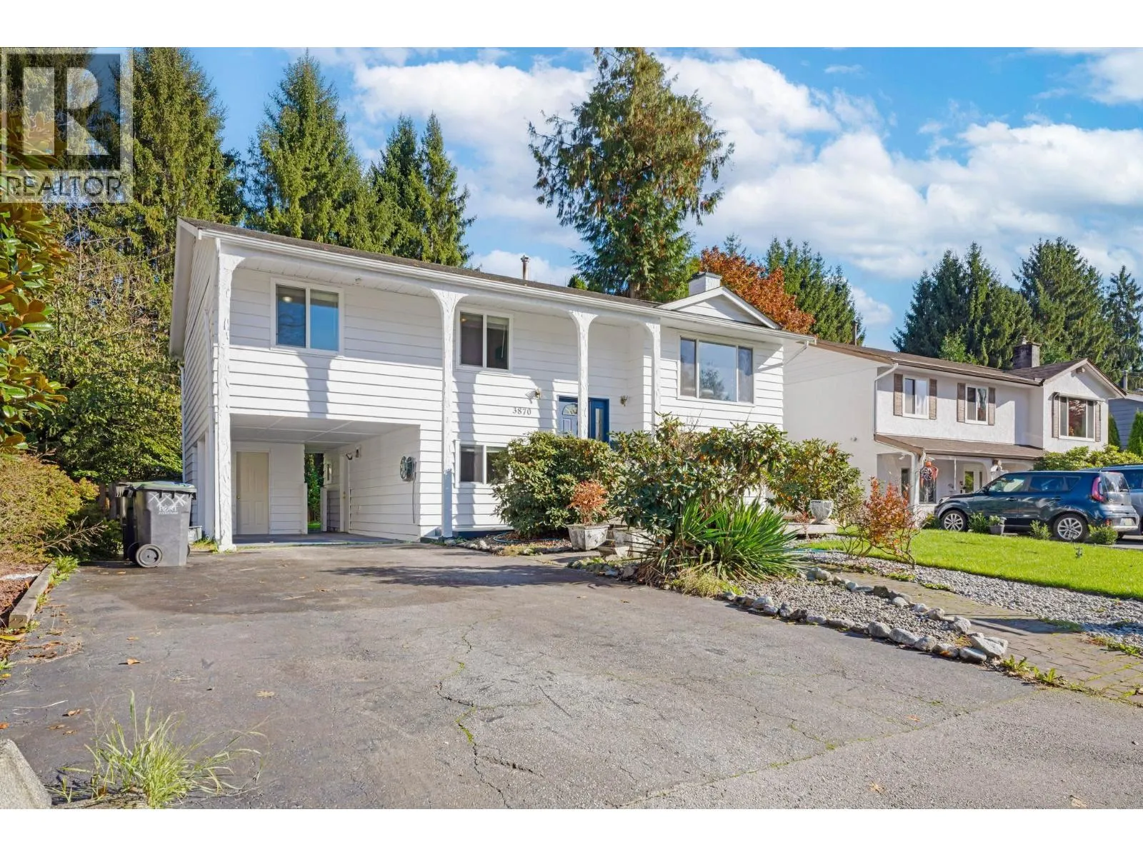 House for rent: 3870 Richmond Street, Port Coquitlam, British Columbia V3B 3E8