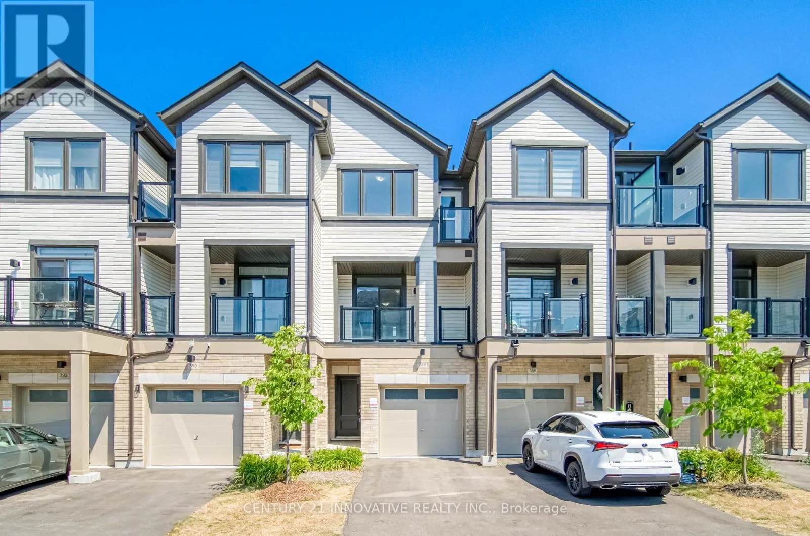 Row / Townhouse for rent: 388 Okanagan Path, Oshawa, Ontario L1H 0B1