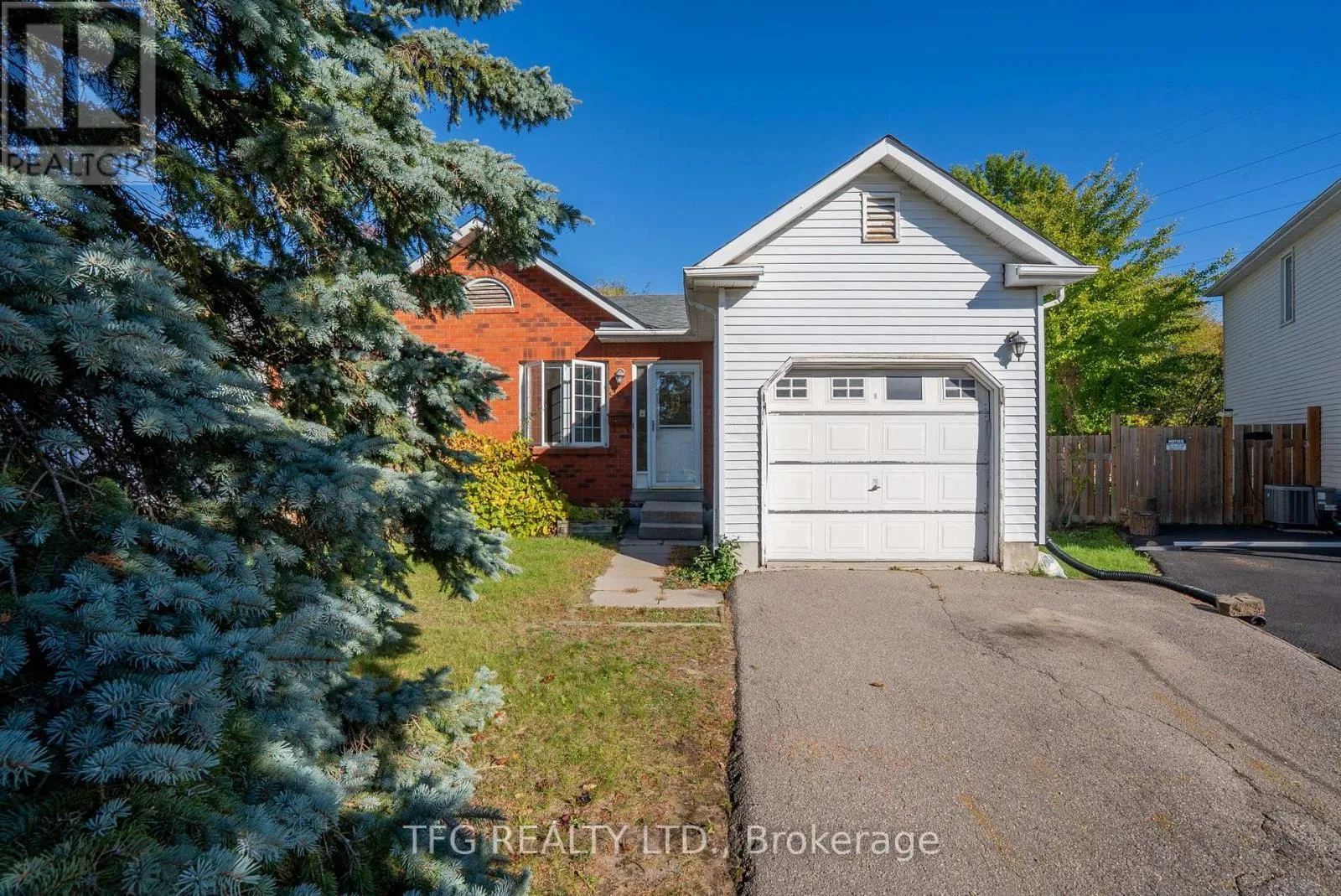 House for rent: 388 Pompano Court, Oshawa, Ontario L1K 1M9