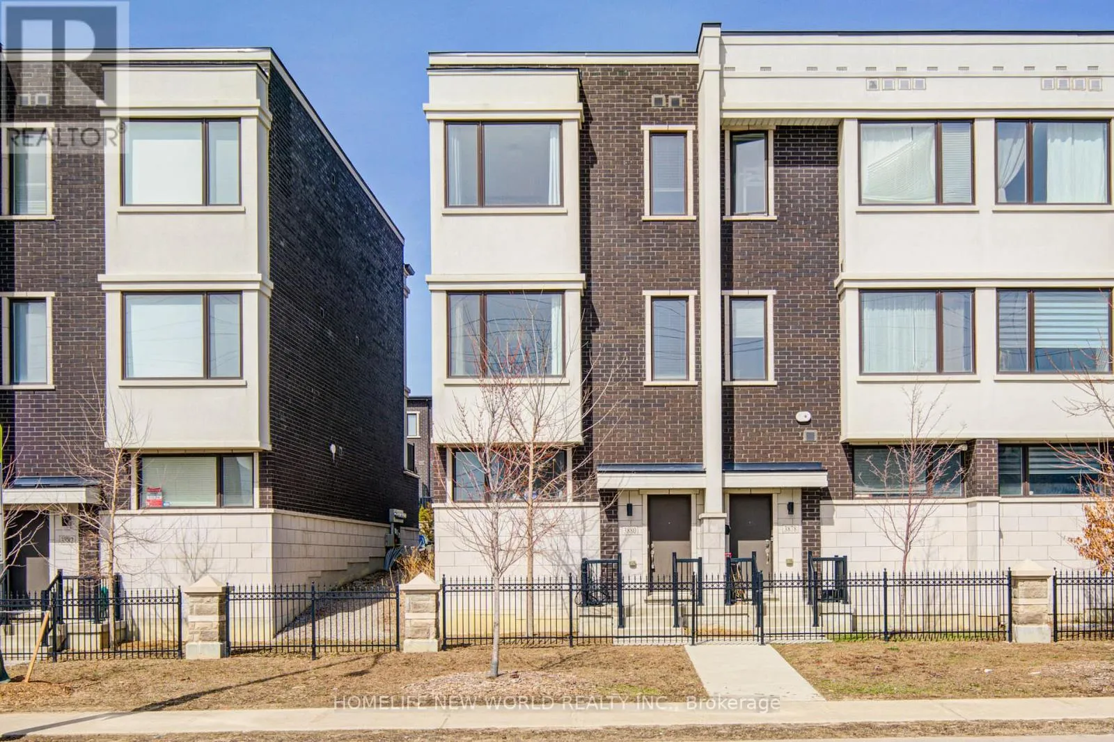 Row / Townhouse for rent: 3880 Major Mackenzie Drive, Vaughan, Ontario L4H 4R2