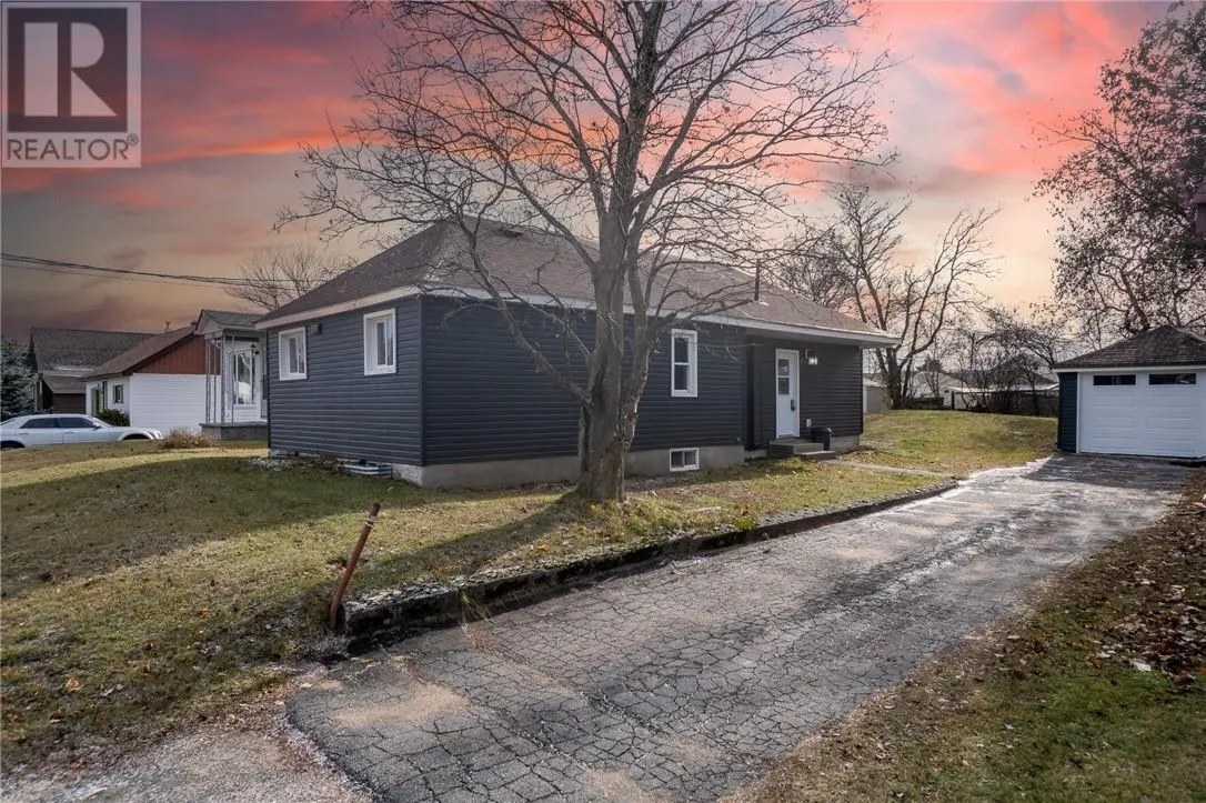 House for rent: 389 Albert, Espanola, Ontario P5E 1K6