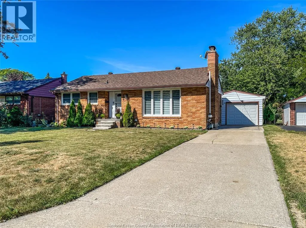 House for rent: 389 Grace, Tecumseh, Ontario N8N 2G6