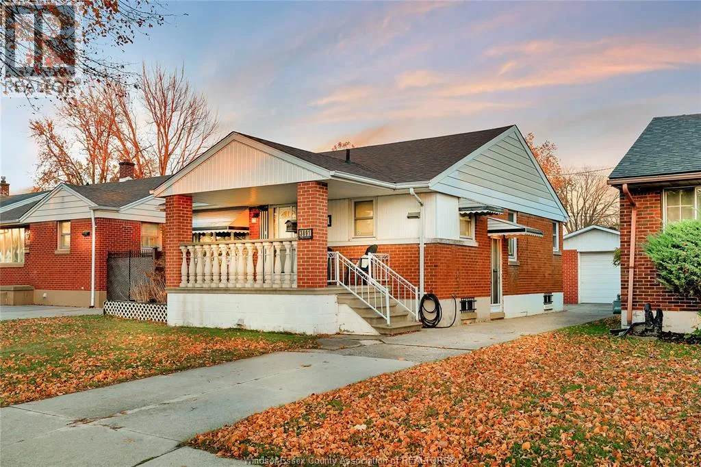 House for rent: 3891 Vaughan Street, Windsor, Ontario N9C 1Z6