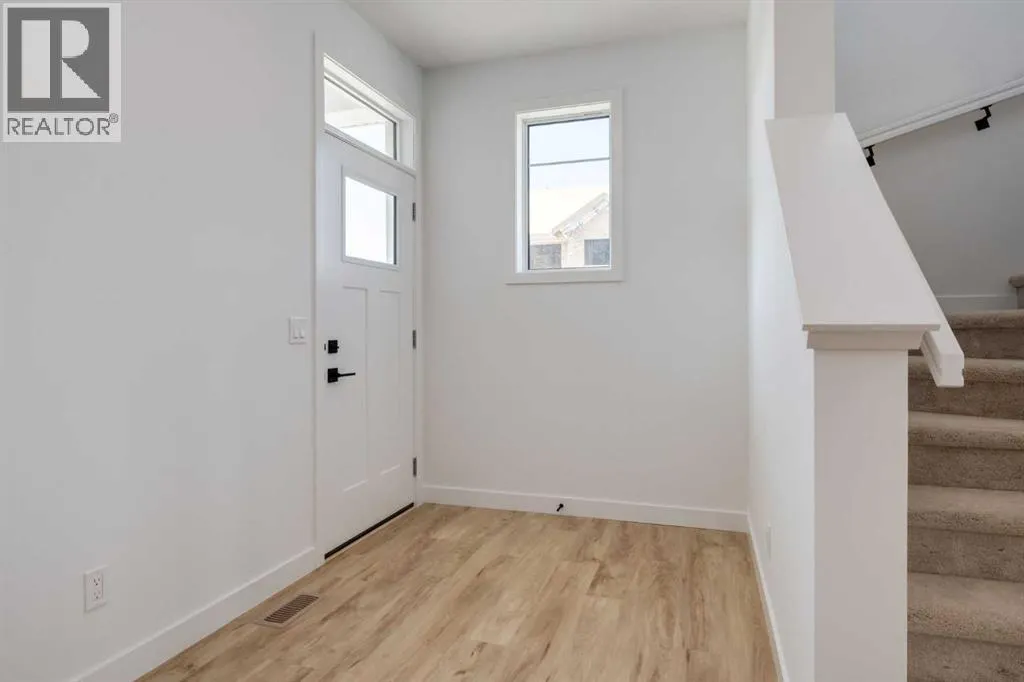 House for rent: 39 Belgian, Cochrane, Alberta T4C 3H5