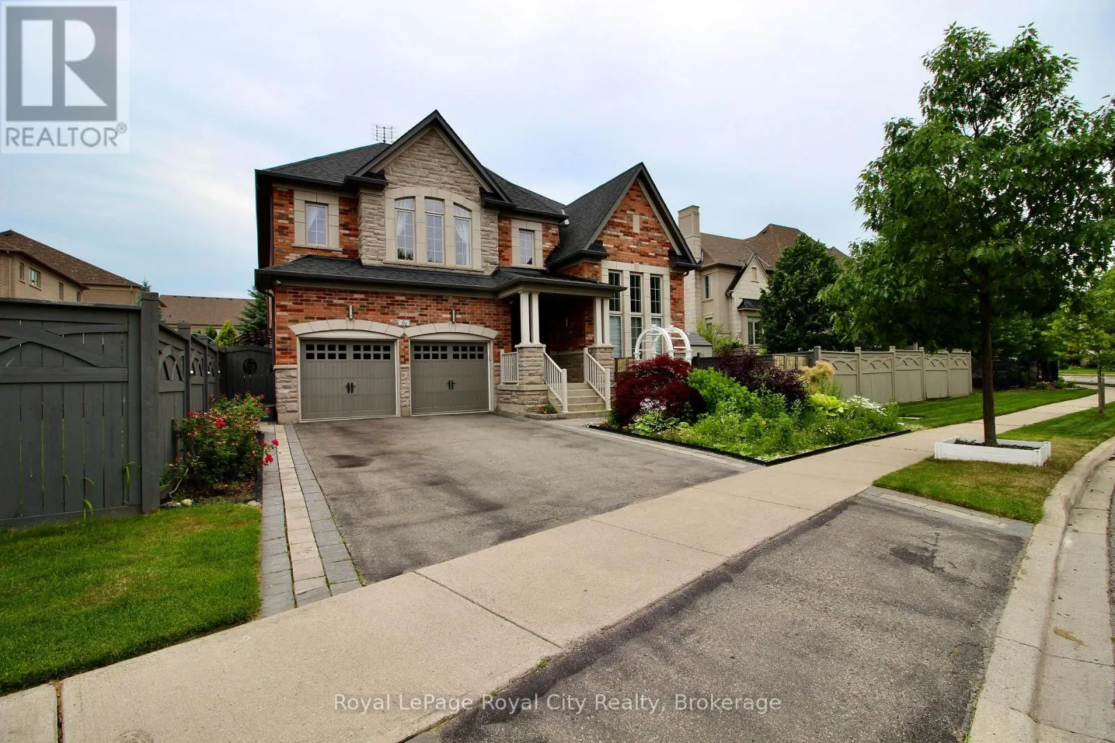 House for rent: 39 Dalmeny Drive, Brampton, Ontario L6X 2Y4