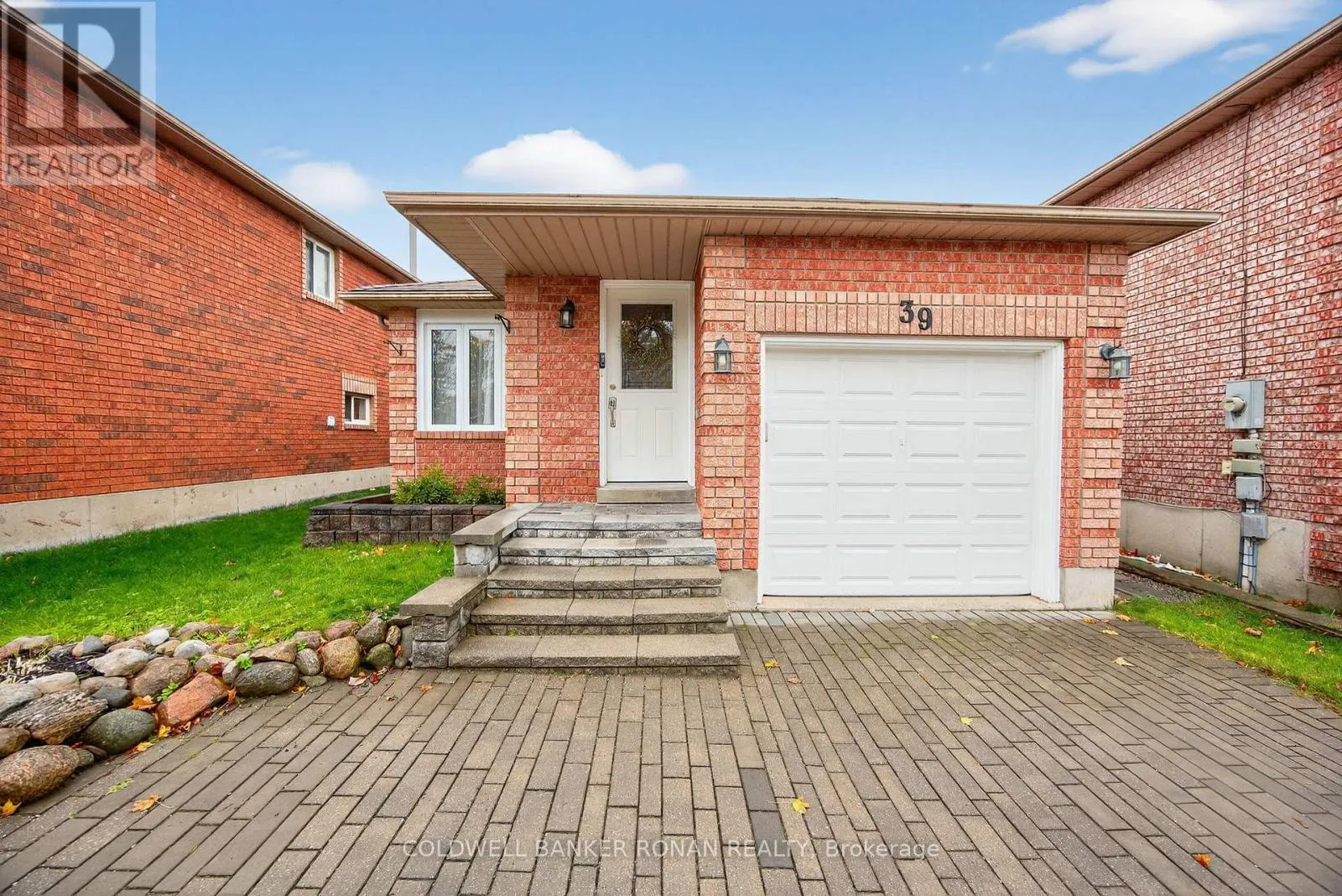 House for rent: 39 Ferguson Drive, Barrie, Ontario L4N 7B5