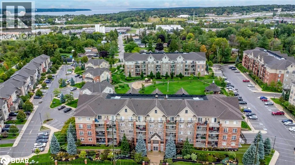 Apartment for rent: 39 Ferndale Drive S Unit# 205, Barrie, Ontario L4N 5T5