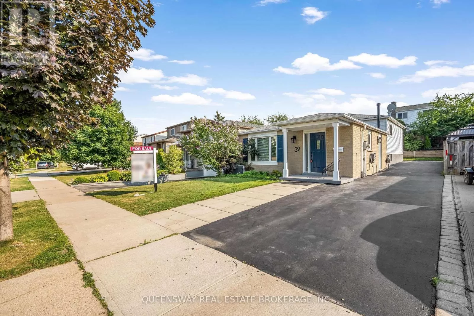 House for rent: 39 Garden Crescent, Hamilton, Ontario L8V 4T3