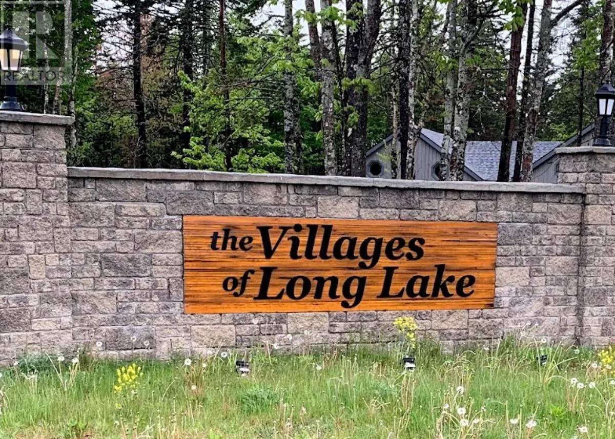 39 Heritage Way, East Uniacke, Nova Scotia B0N 1Z0