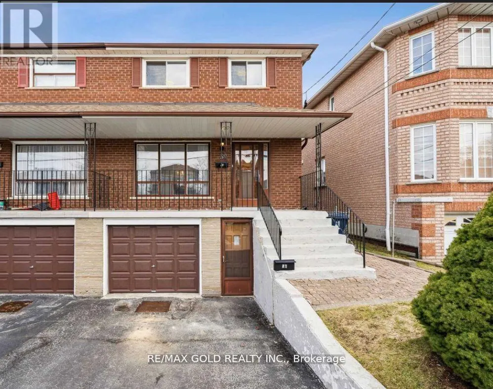 House for rent: 39 Magnolia Avenue, Toronto, Ontario M1K 3K3