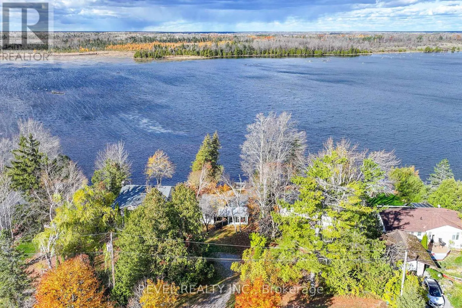 House for rent: 39 North Taylor Road, Kawartha Lakes, Ontario K0M 2B0