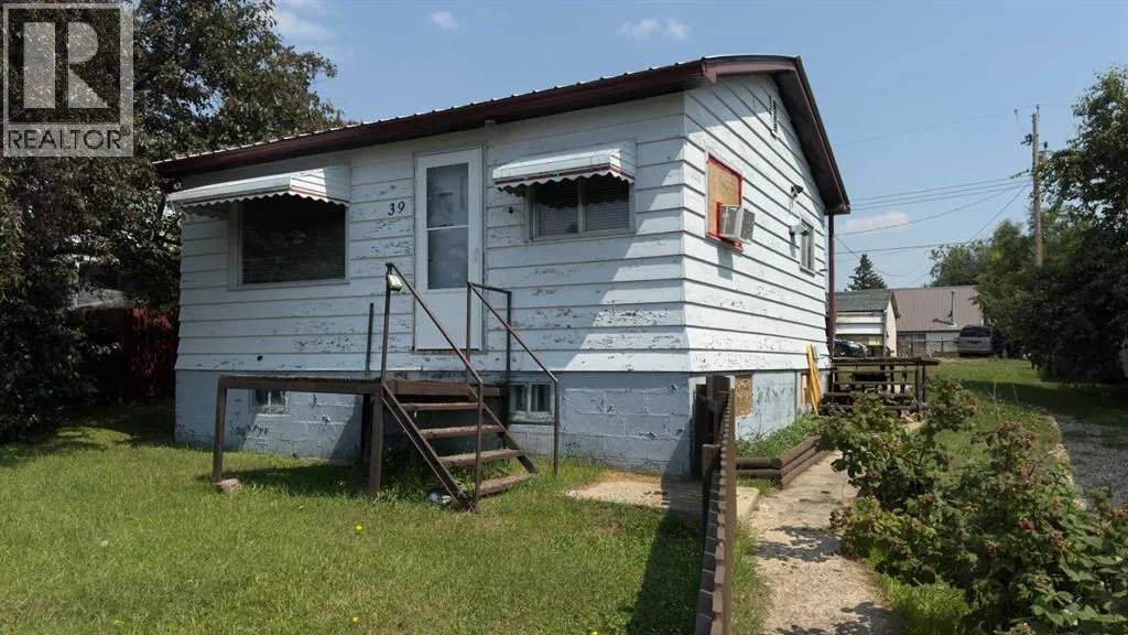 House for rent: 39 Rydberg Street, Hughenden, Alberta T0B 2E0