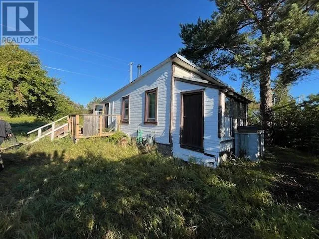 390 Balsam St, Thunder Bay, Ontario P7A 5P3