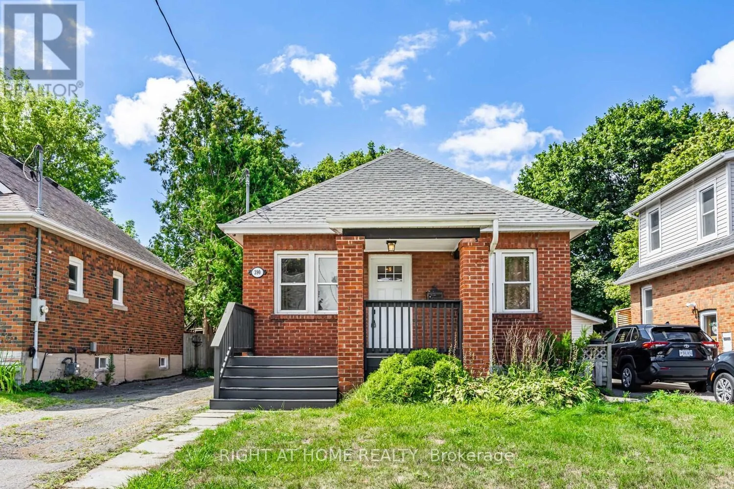 House for rent: 390 Jarvis Street, Oshawa, Ontario L1G 5L2