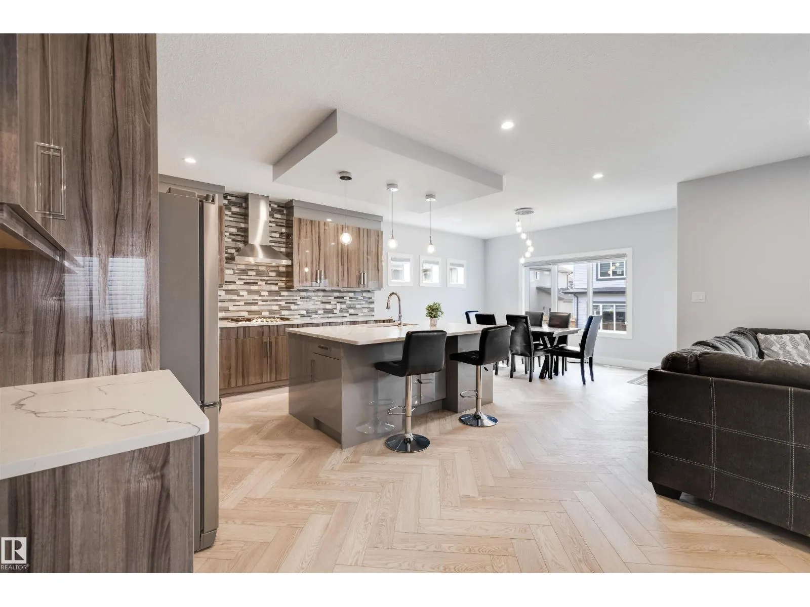 House for rent: 3901 44 Av, Beaumont, Alberta T4X 2B7