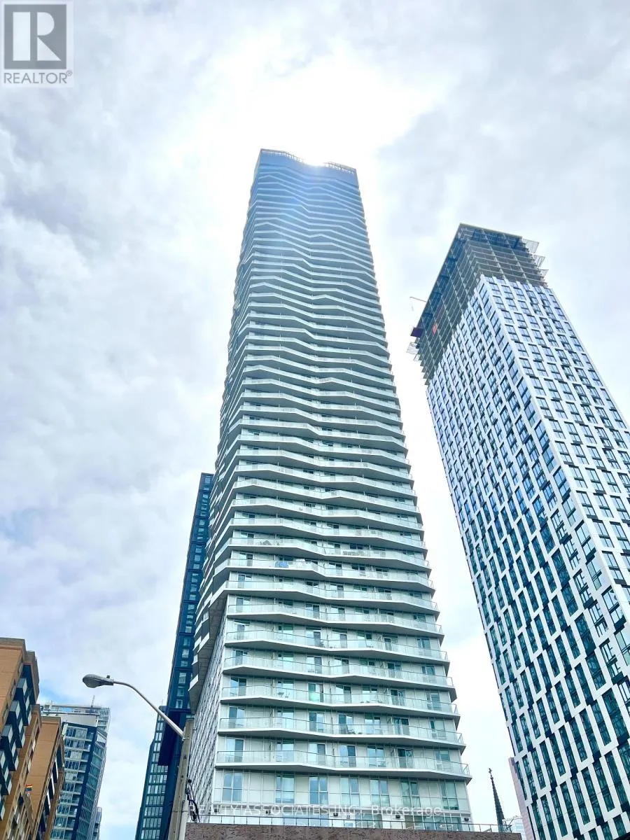 Apartment for rent: 3902 - 82 Dalhousie Street, Toronto, Ontario M5B 0C5