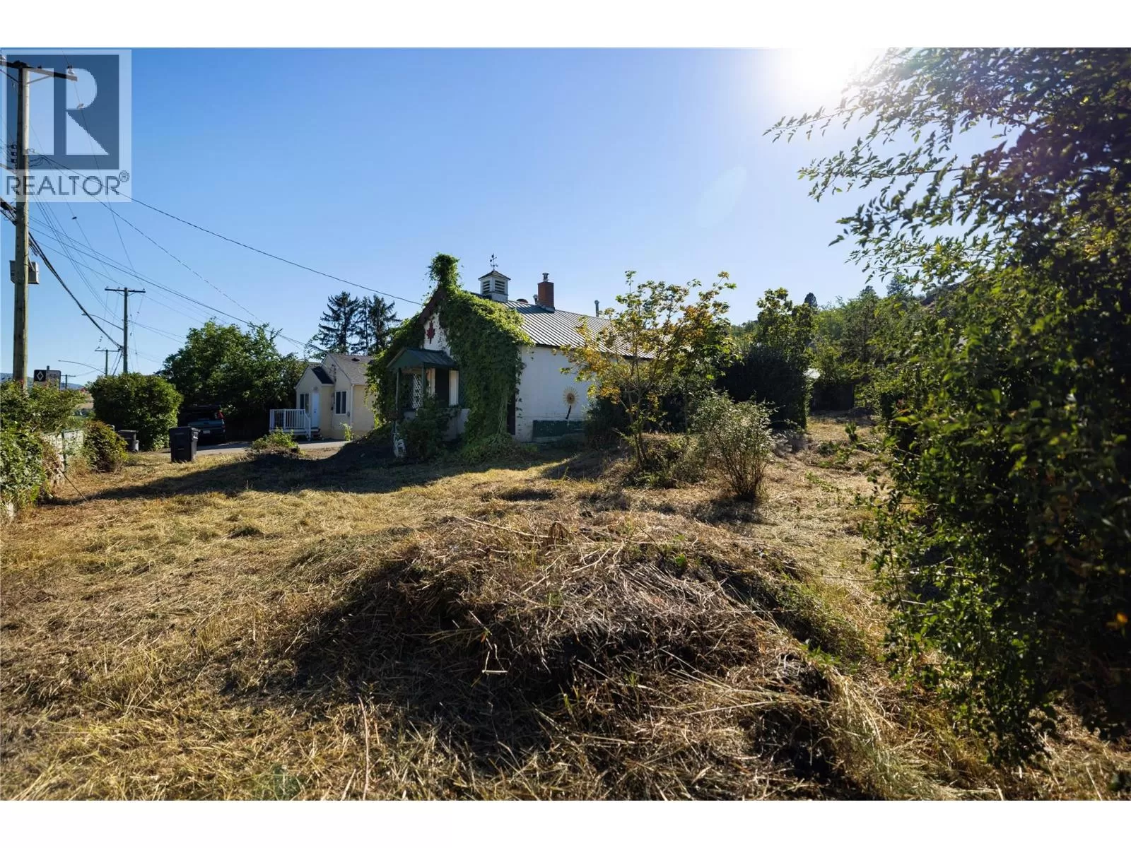 Other for rent: 3902 Alexis Park Drive, Vernon, British Columbia V1T 6G9