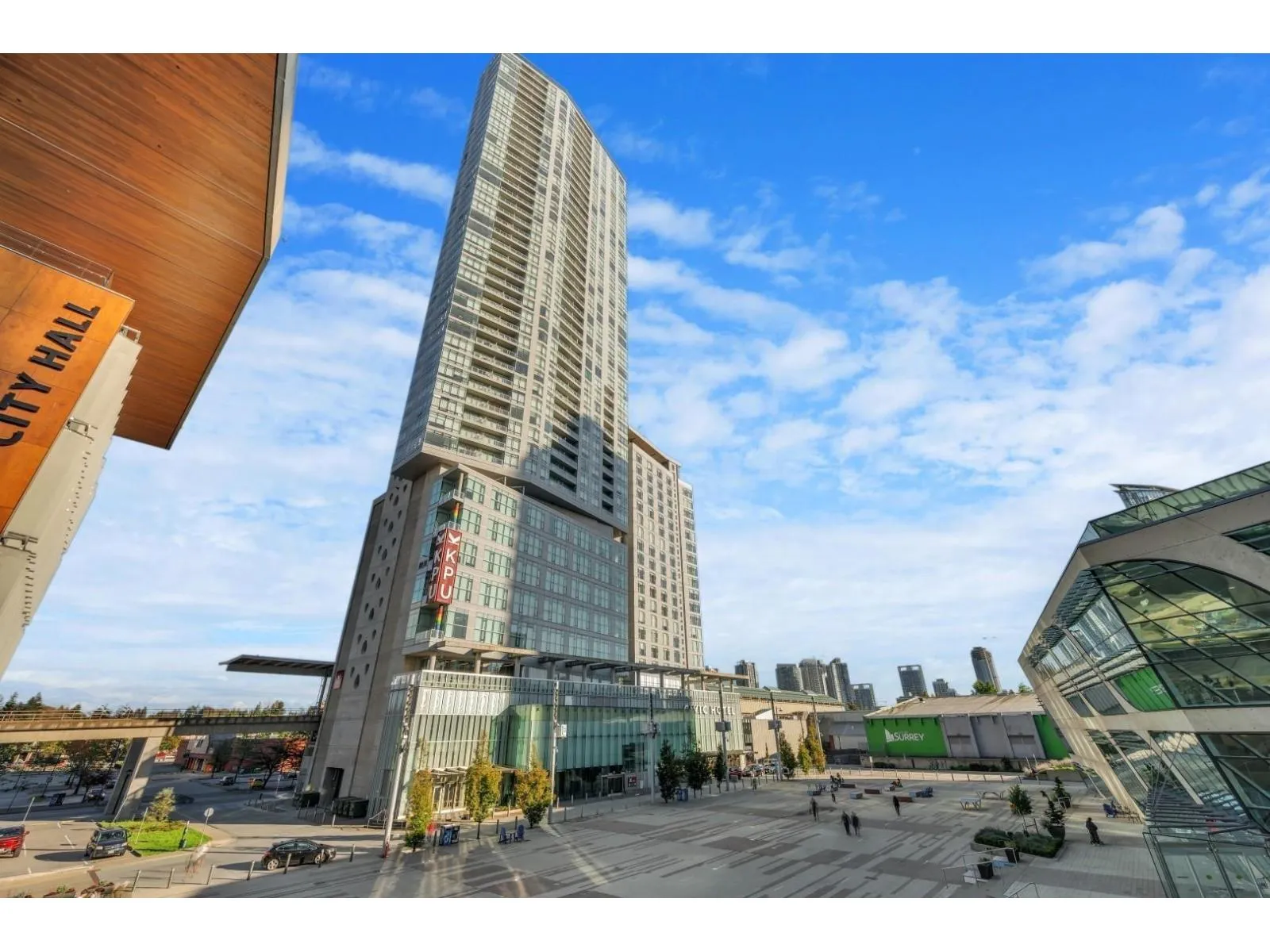 Apartment for rent: 3903 13495 Central Avenue, Surrey, British Columbia V3T 0K2