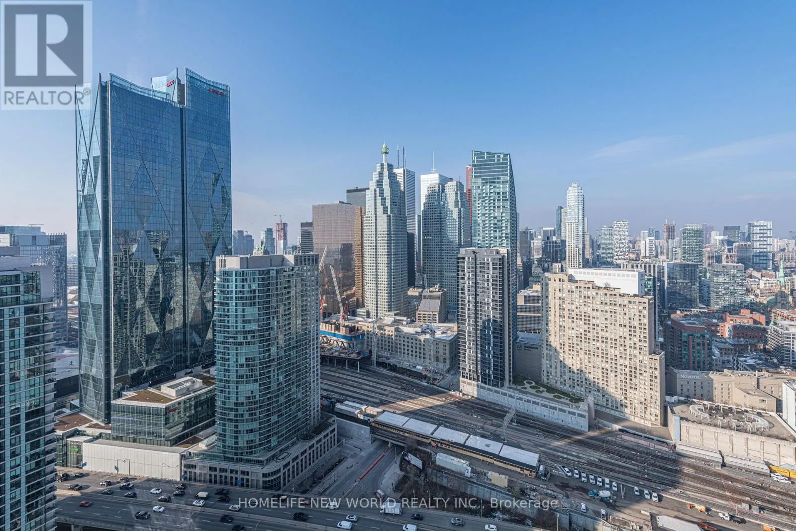 Apartment for rent: 3906 - 28 Freeland Street, Toronto, Ontario M5E 0E3