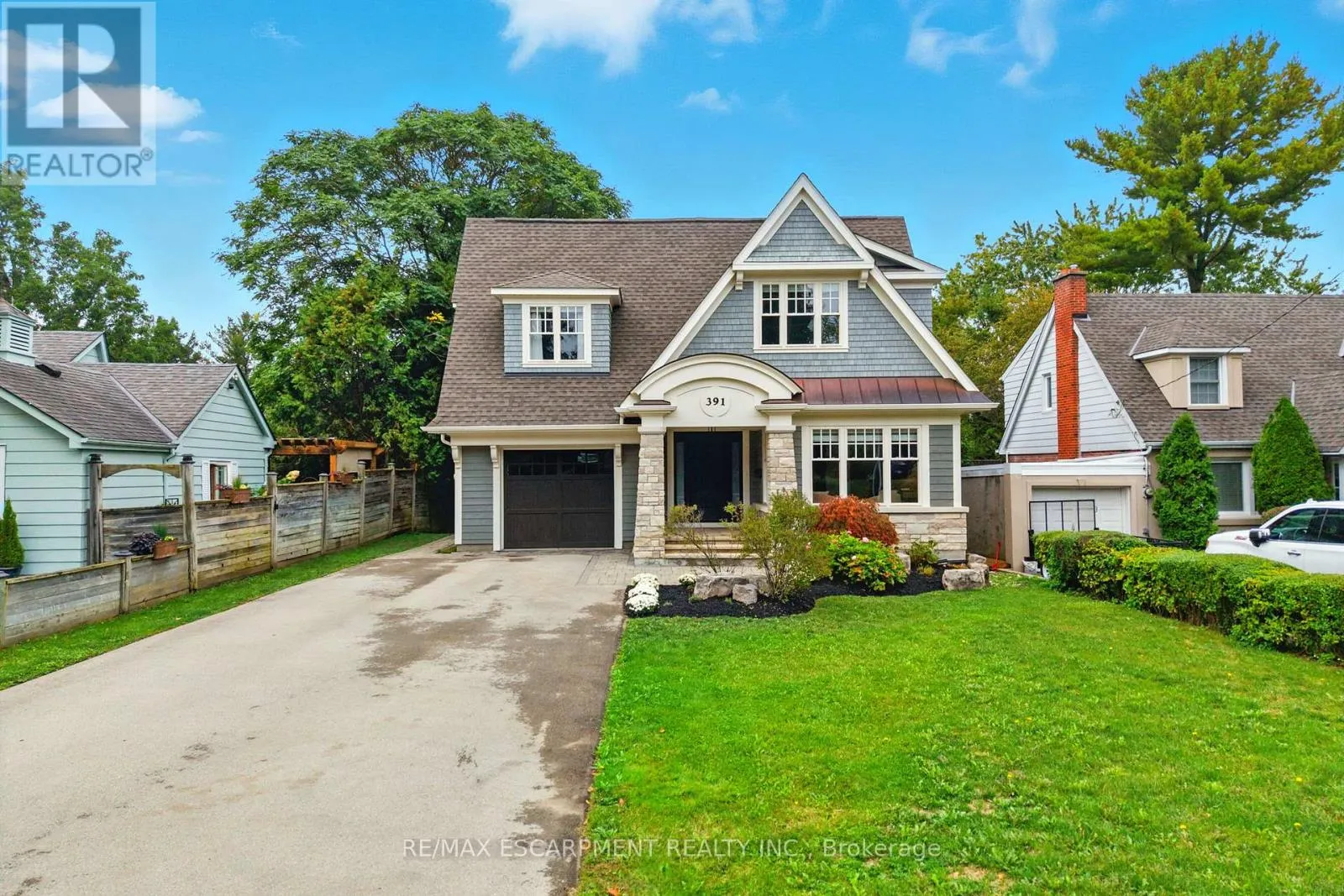 House for rent: 391 Patricia Drive, Burlington, Ontario L7T 1J9