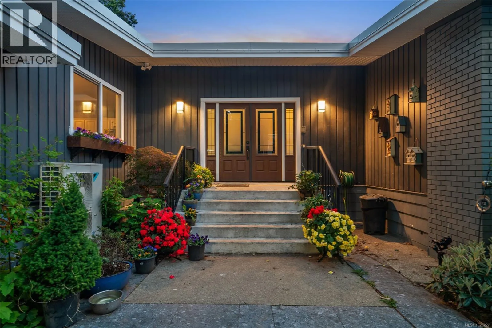 House for rent: 3915 Gilbert Dr, Metchosin, British Columbia V9C 4B2