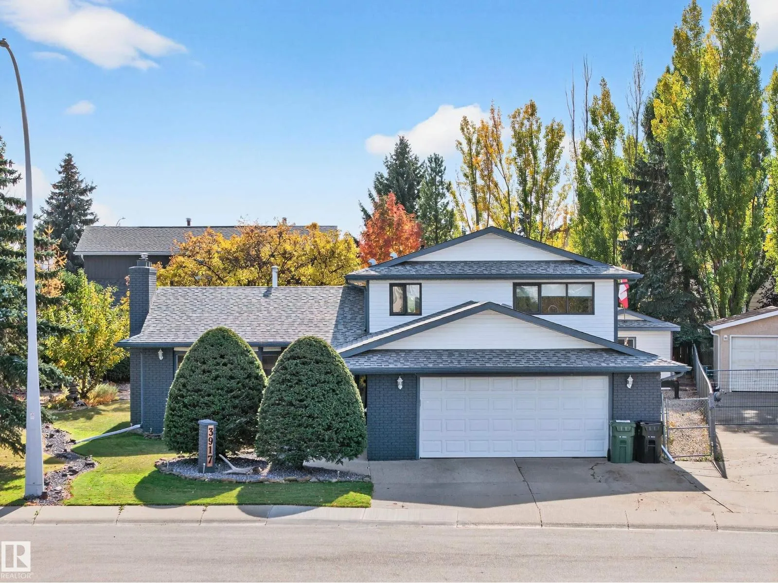 House for rent: 3917 43 Av, Leduc, Alberta T9E 4V6