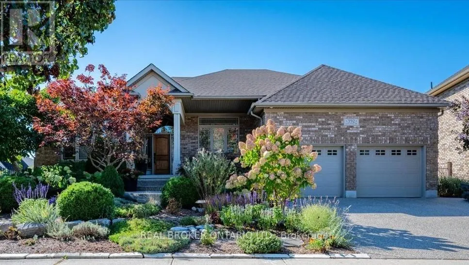 House for rent: 392 Deer Ridge Drive, Kitchener, Ontario N2P 2S6