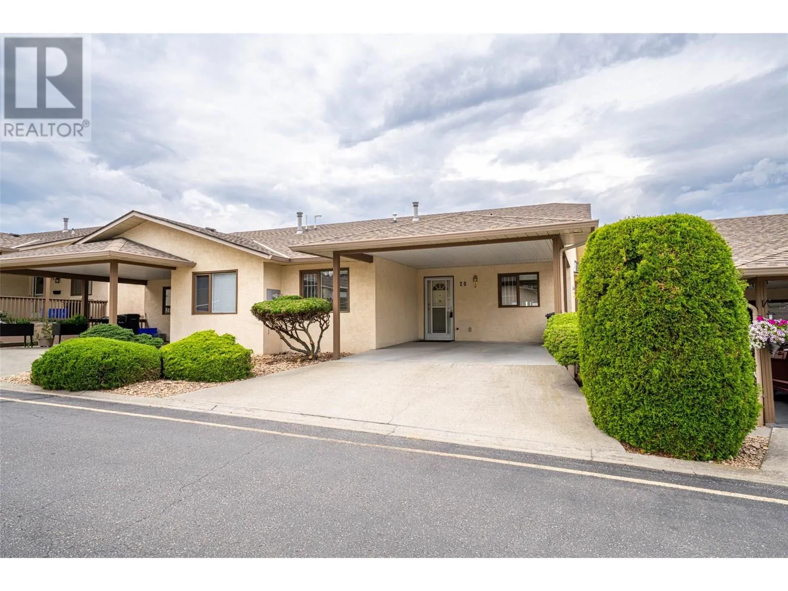 Row / Townhouse for rent: 3930 20 Street Unit# 20, Vernon, British Columbia V1T 4C9