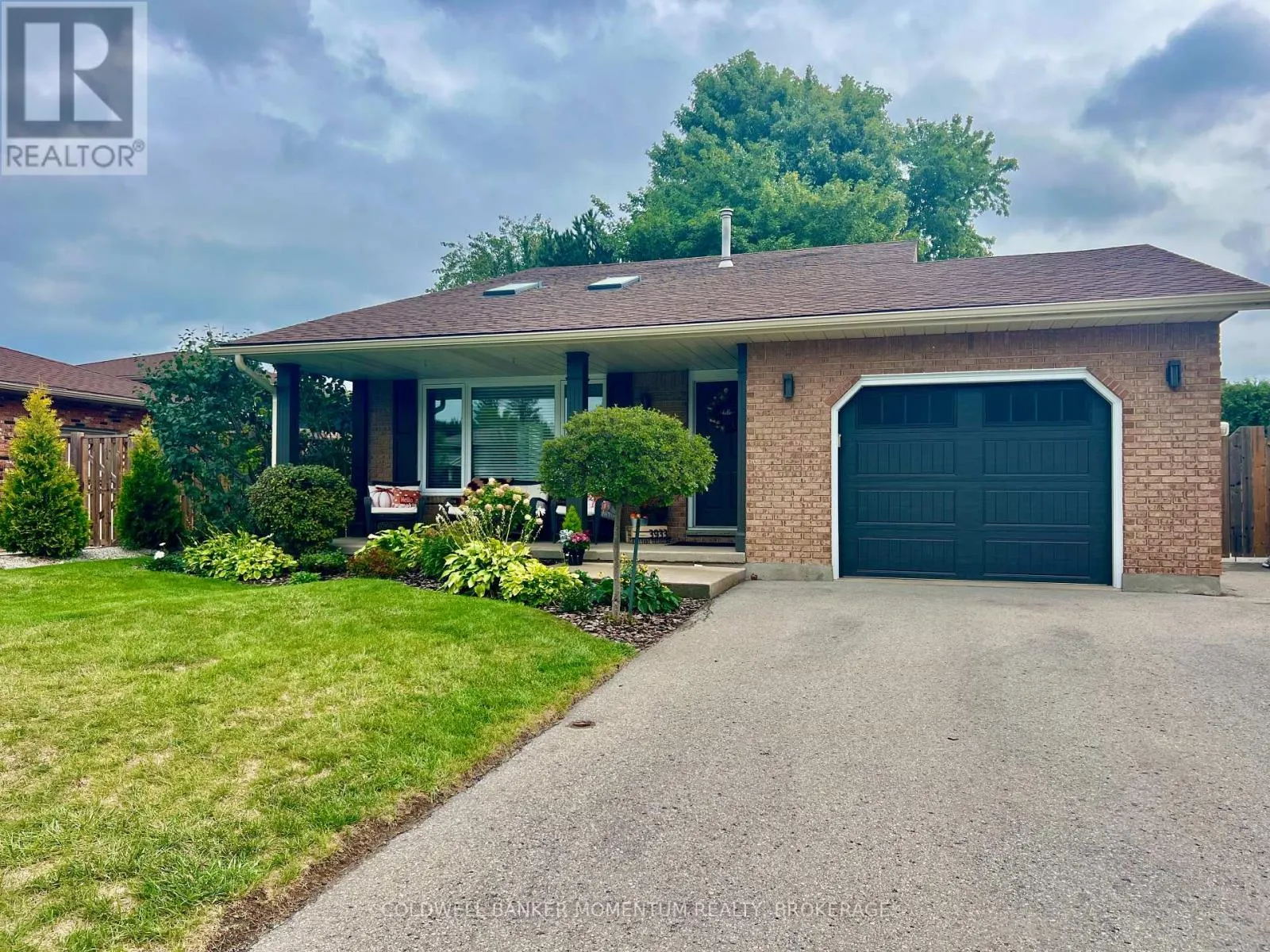 House for rent: 3933 Vineyard Crescent, Lincoln, Ontario L0R 2C0