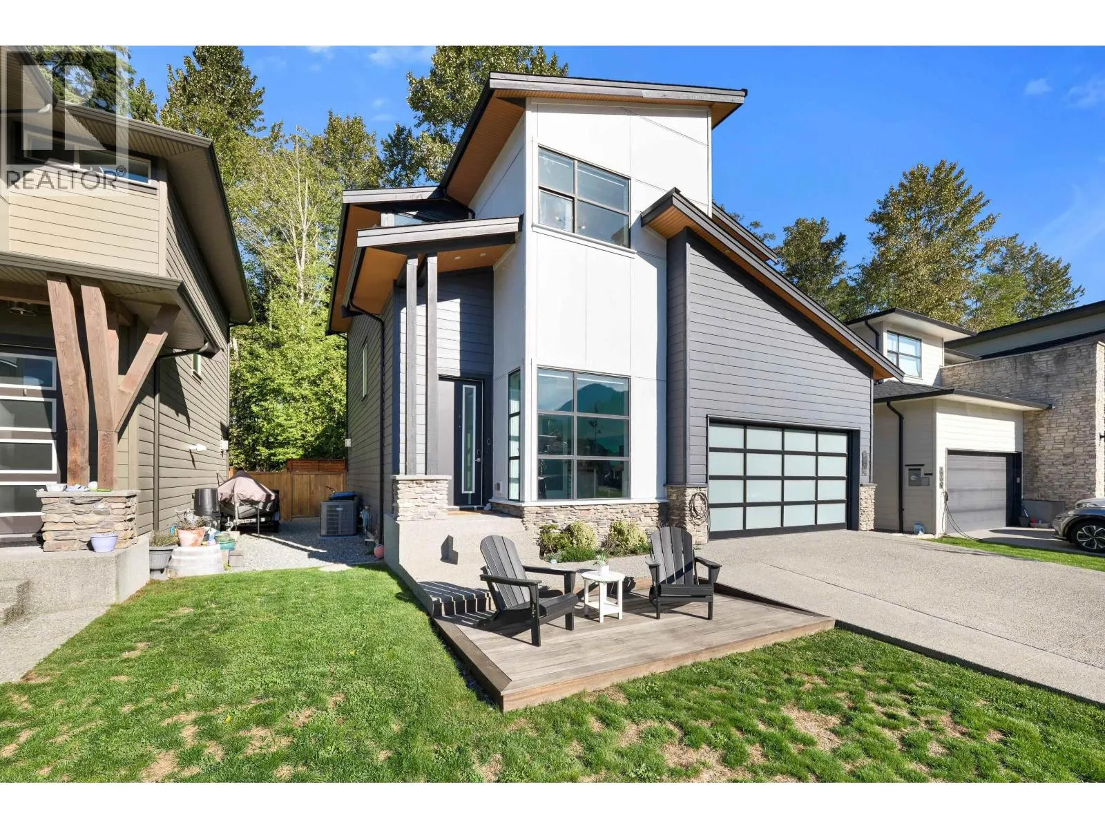 House for rent: 39349 Falcon Crescent, Squamish, British Columbia V8B 0Y9