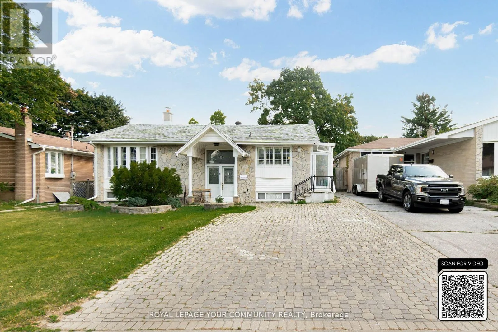 House for rent: 394 Paliser Crescent N, Richmond Hill, Ontario L4C 1R6