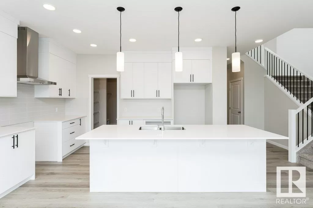 House for rent: 3945 Wren Lo Nw, Edmonton, Alberta T5S 0T1