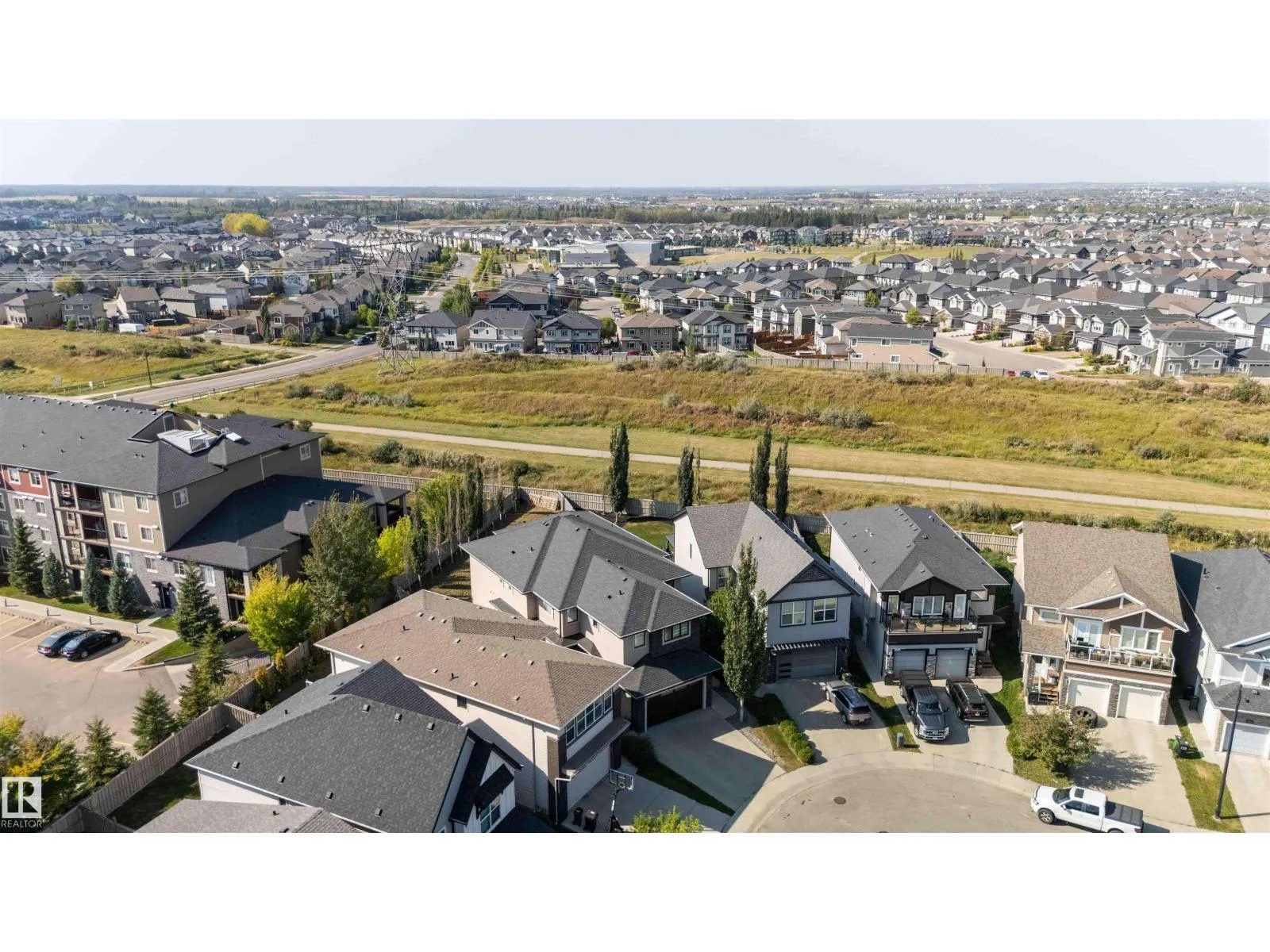 House for rent: 3948 Claxton Lo Sw, Edmonton, Alberta T6W 1Y7