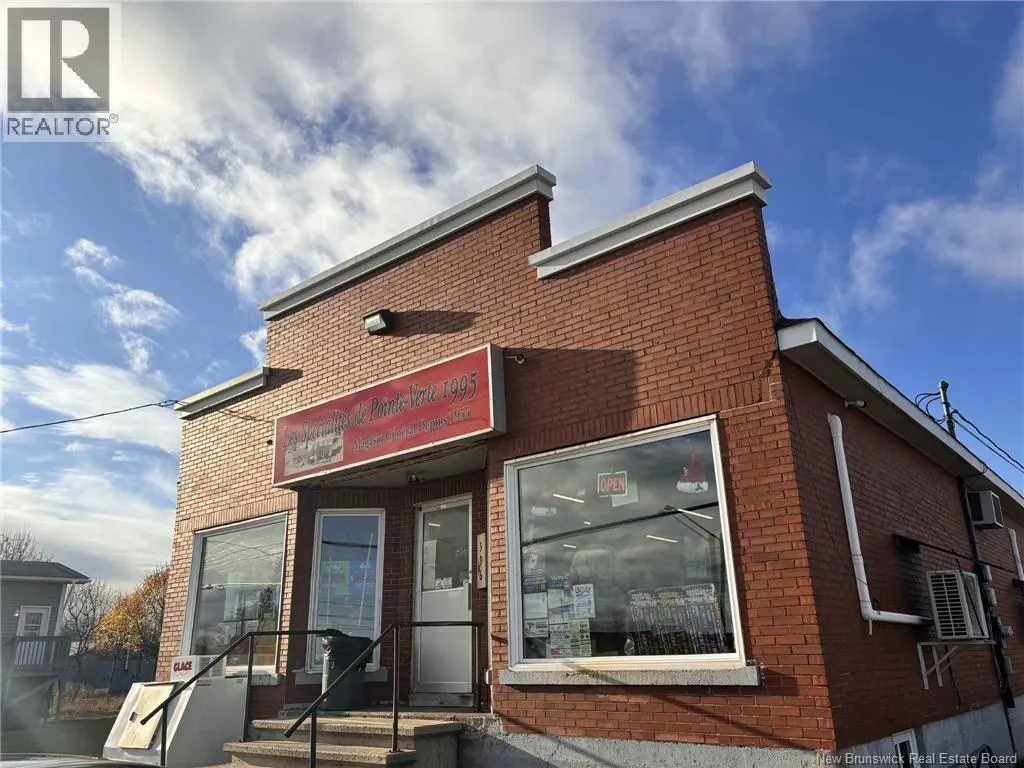 396 Principale, Pointe-Verte, New Brunswick E8J 2Y6