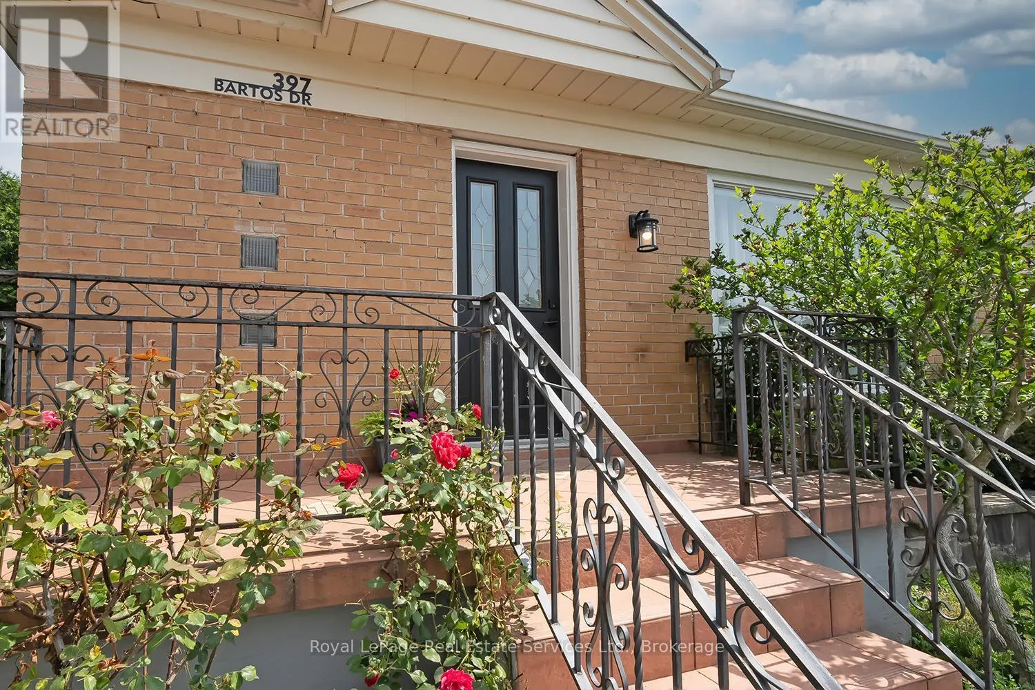 House for rent: 397 Bartos Drive, Oakville, Ontario L6K 3E5