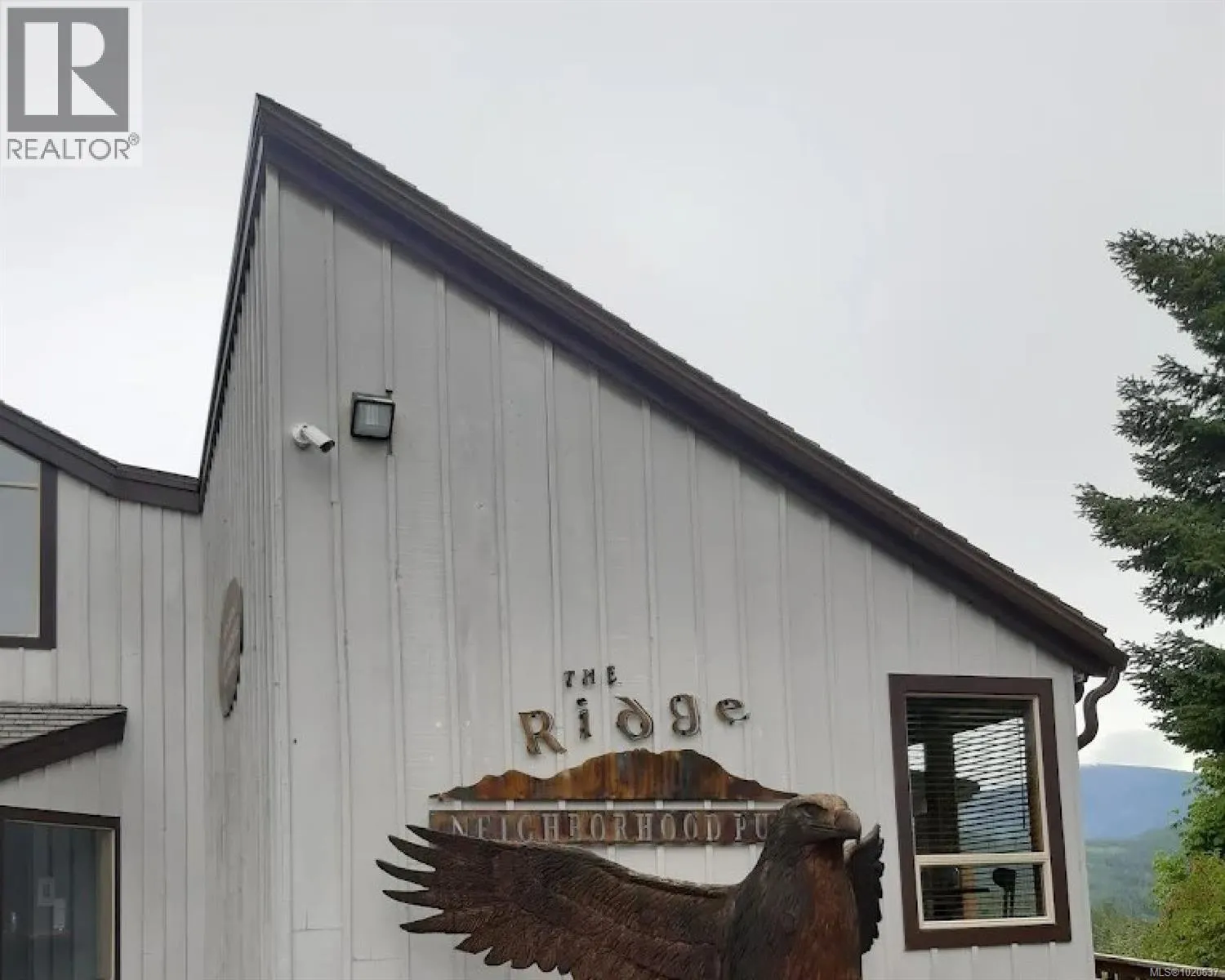 Commercial Mix for rent: 397 Donner Crt, Gold River, British Columbia V0P 1G0