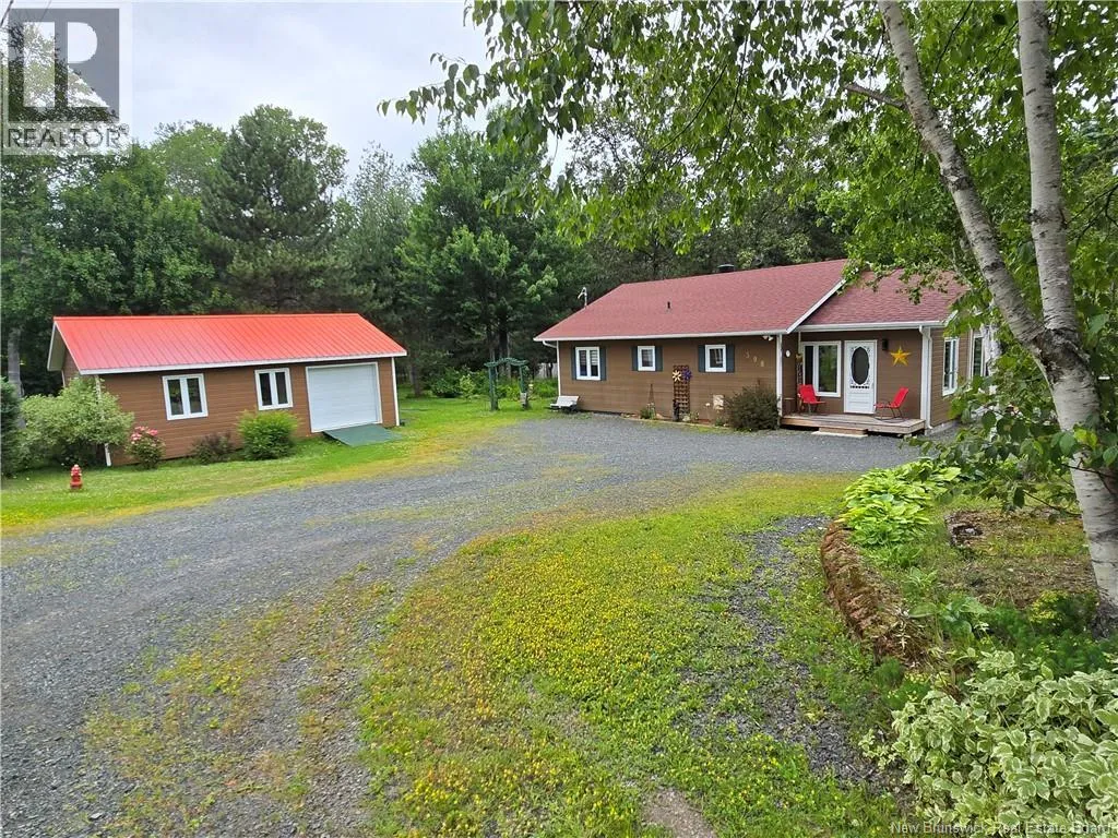 House for rent: 398 Linda Street, Beresford, New Brunswick E8K 2C9