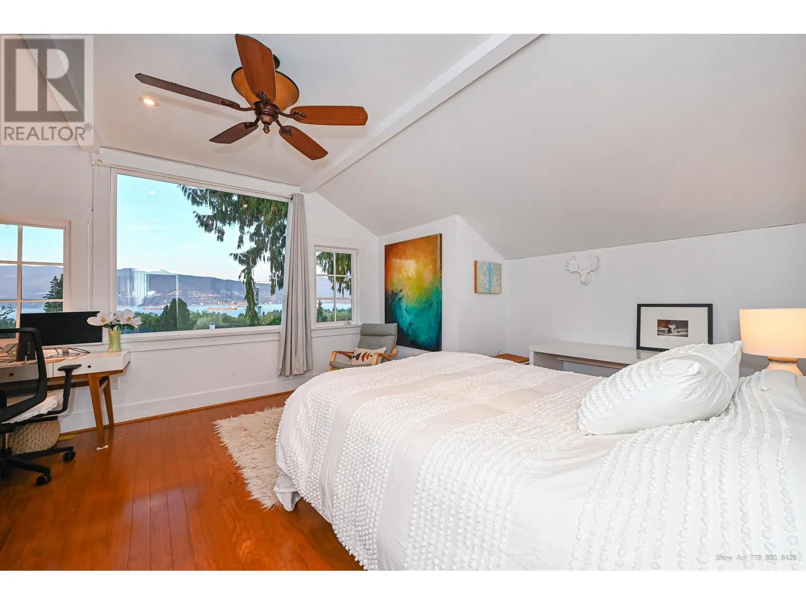 House for rent: 3981 W 11th Avenue, Vancouver, British Columbia V6R 2L1