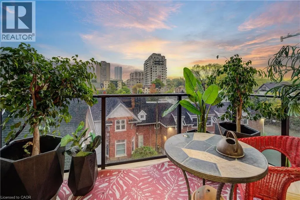 Apartment for rent: 399 Queen Street S Unit# 417, Kitchener, Ontario N2G 0C4