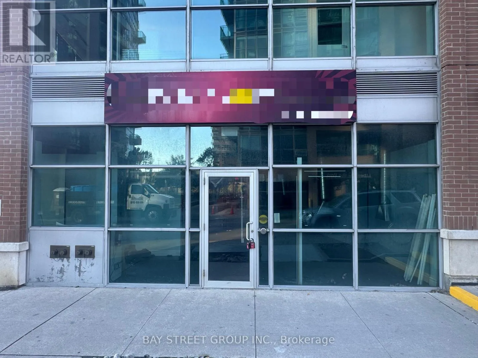 3a - 100 Western Battery Road, Toronto, Ontario M6K 3S2