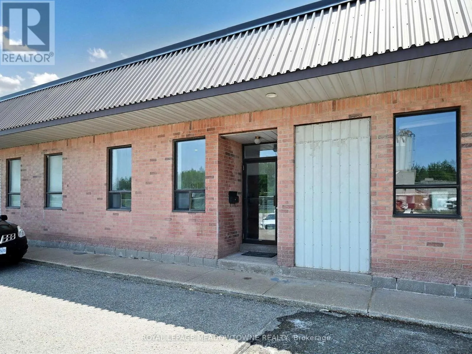 3a - 305 Armstrong Avenue, Halton Hills, Ontario L7G 4X6