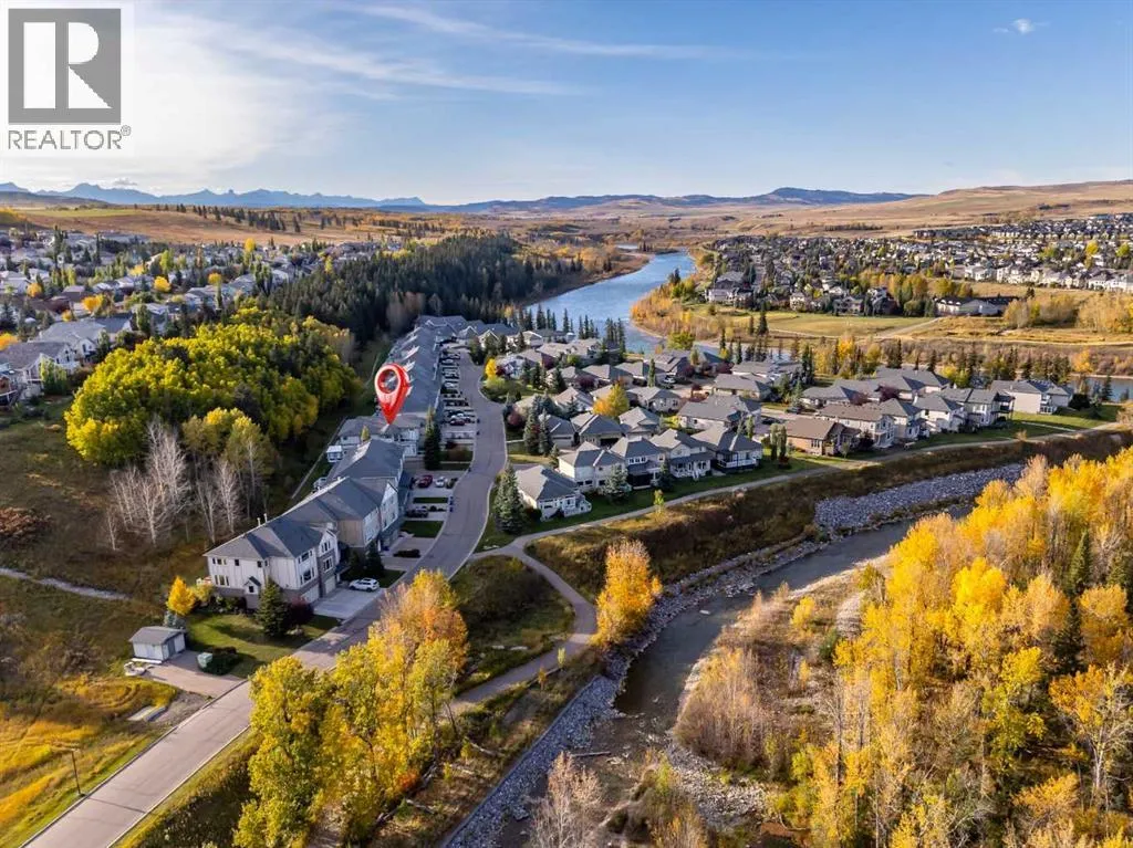 Apartment for rent: 3r, 147 Crawford Drive, Cochrane, Alberta T4C 2G7