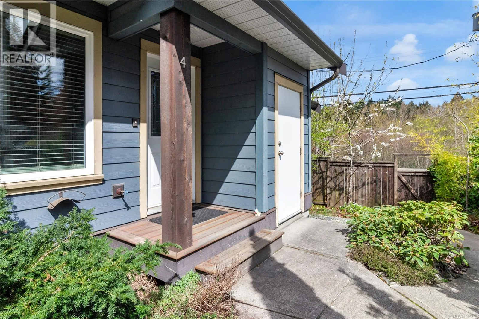 Row / Townhouse for rent: 4 1141 2nd Ave, Ladysmith, British Columbia V9G 1B8