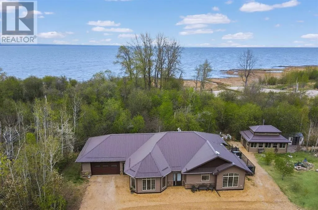 House for rent: 4, 13520 Township 744 Road, Joussard, Alberta T0G 1E0